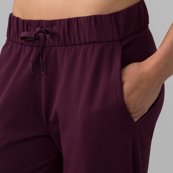 NWOT Lululemon On The Fly Pant 27" size 4 - Picture 3 of 8